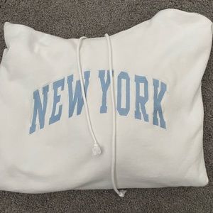 Brandy Melville sweatshirt